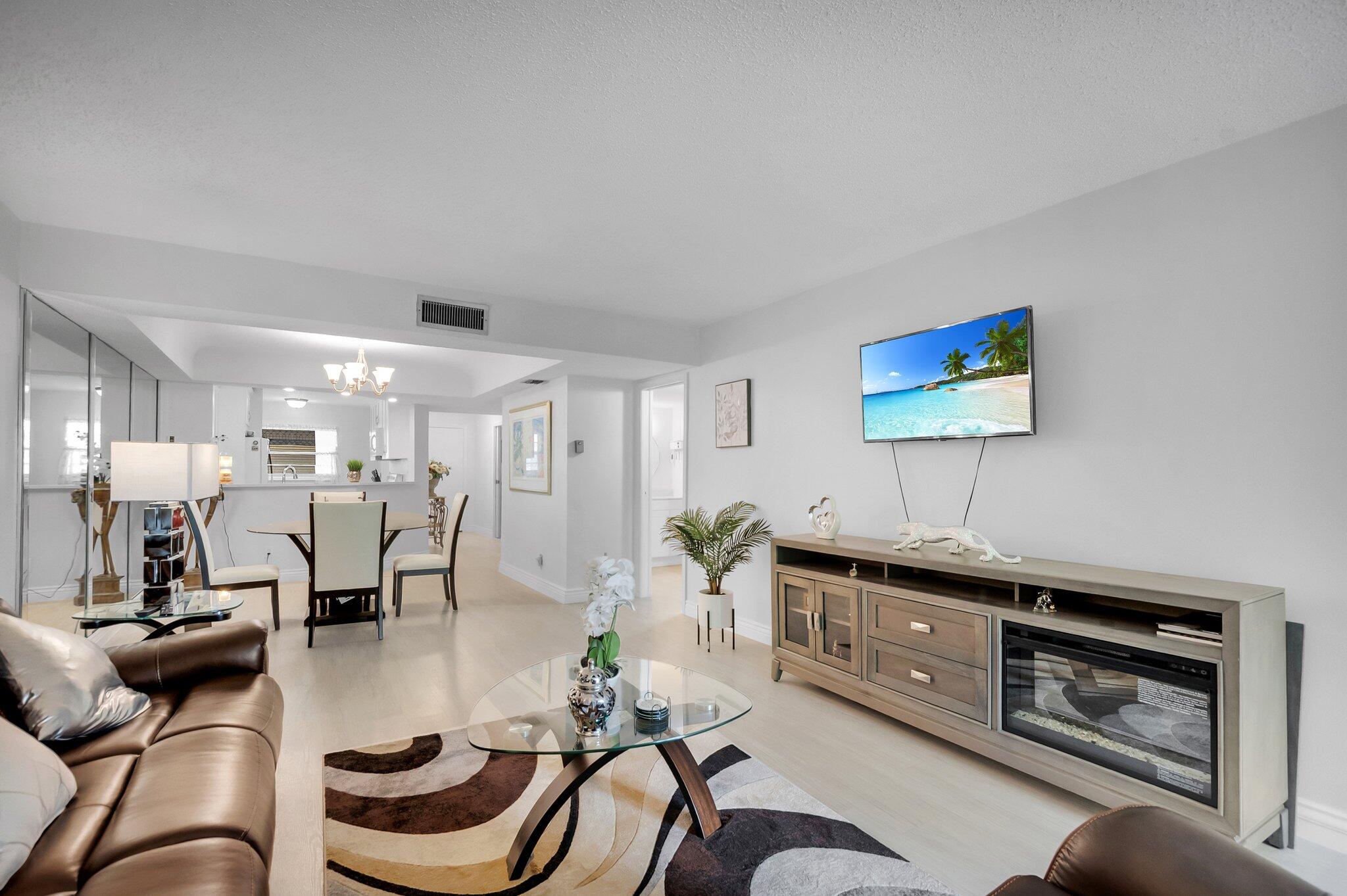 BARWOOD CONDO - Residential