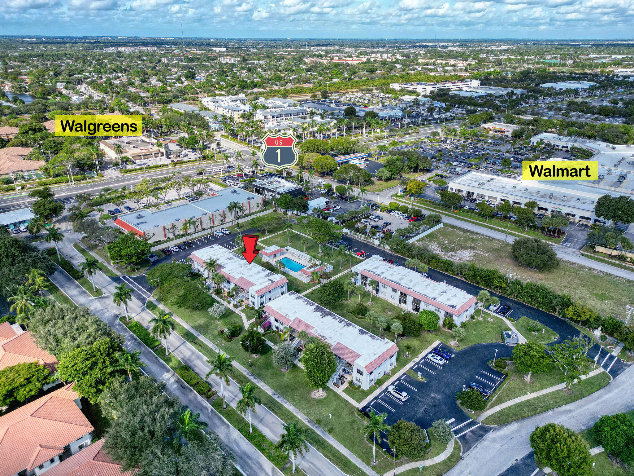 BOCA ISLE CONDO - Residential