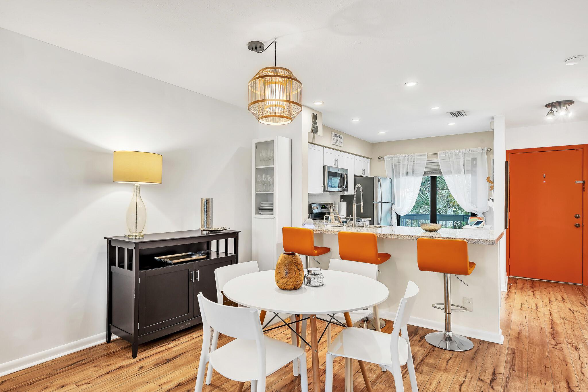 BOCA ISLE CONDO - Residential