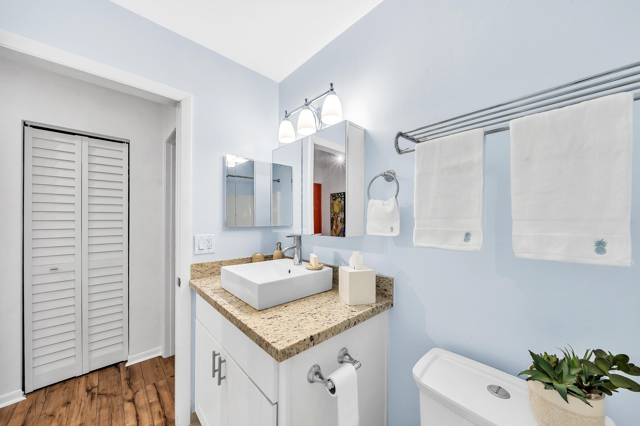 BOCA ISLE CONDO - Residential