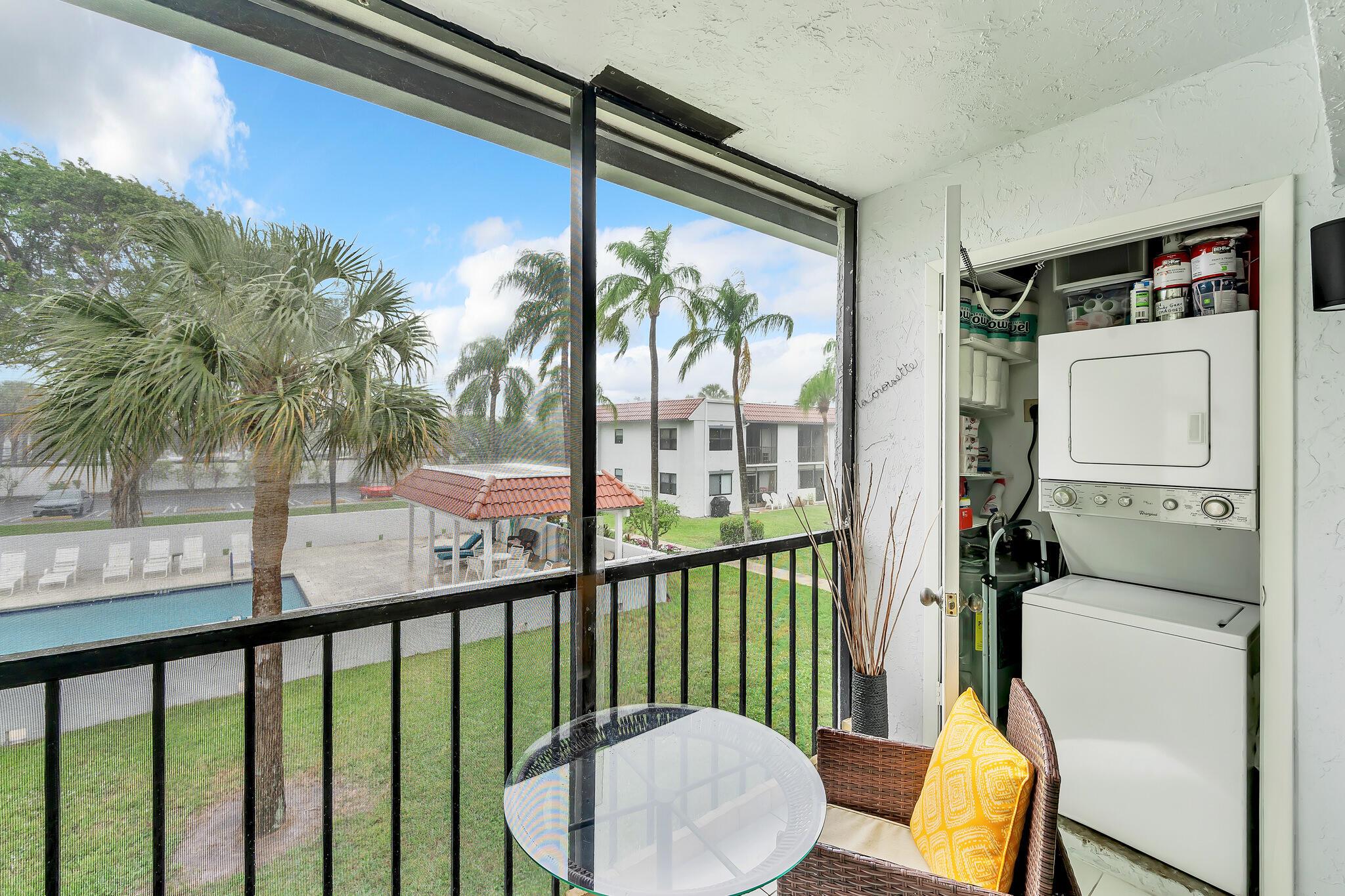 BOCA ISLE CONDO - Residential