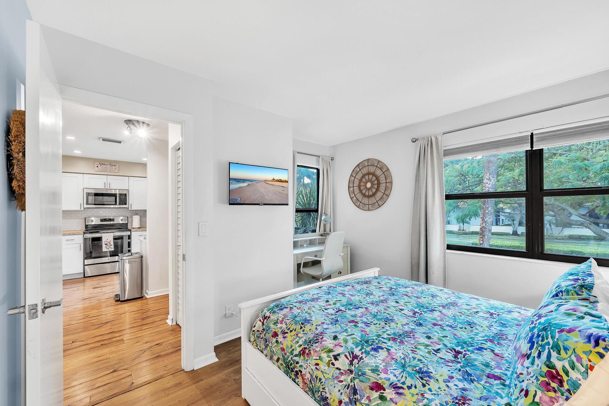 BOCA ISLE CONDO - Residential