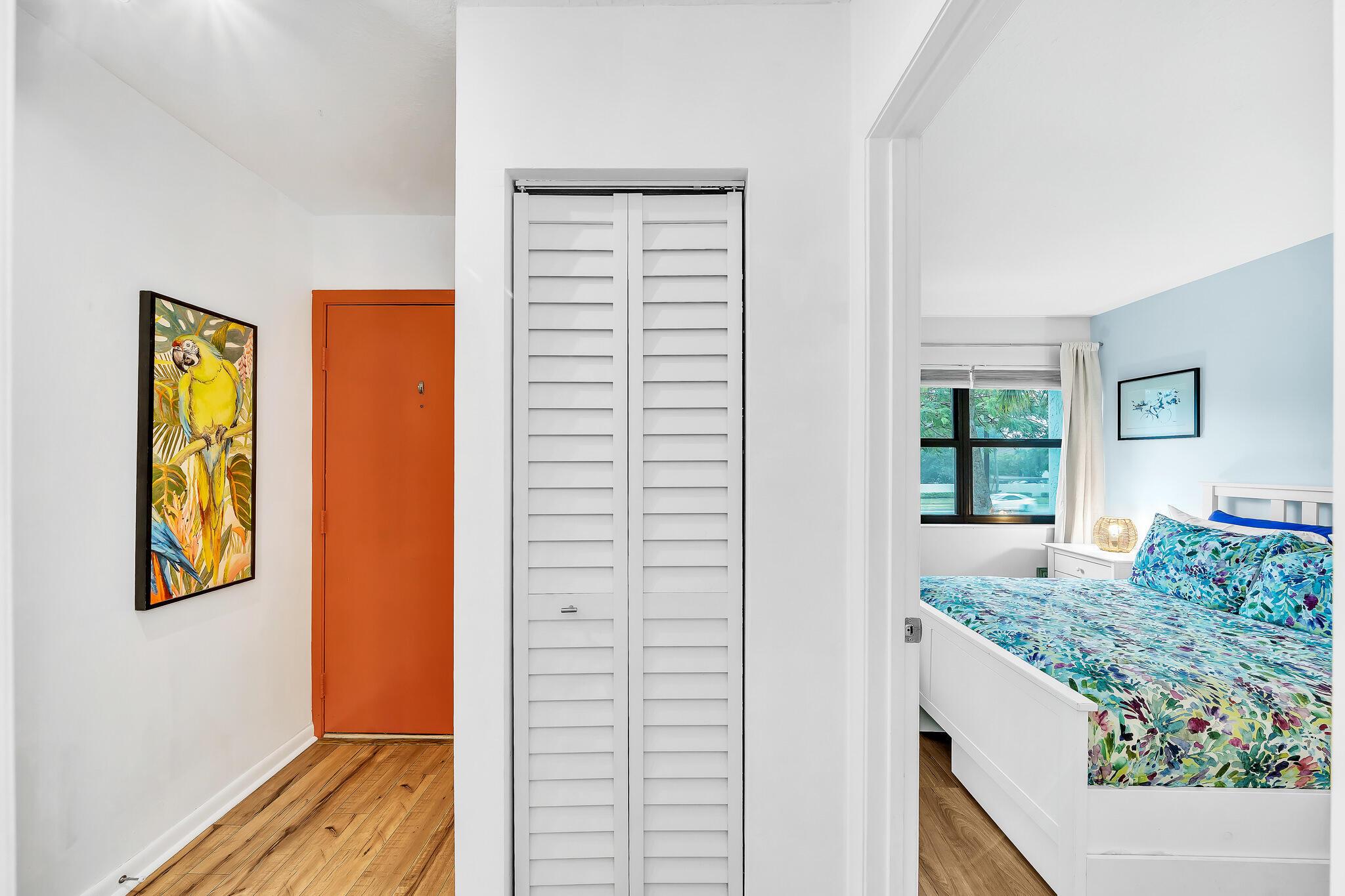 BOCA ISLE CONDO - Residential