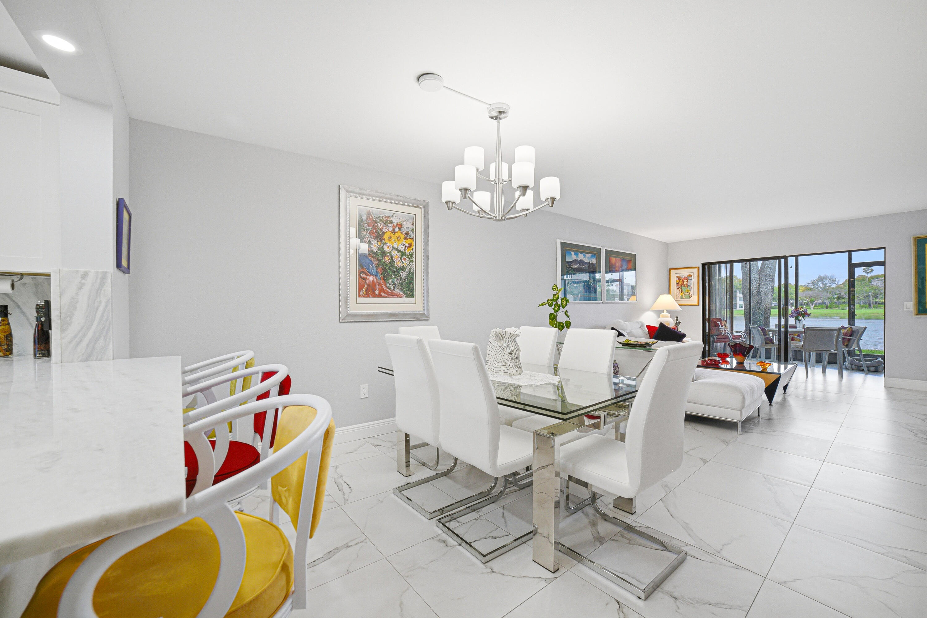 HUNTINGTON POINTE - Residential