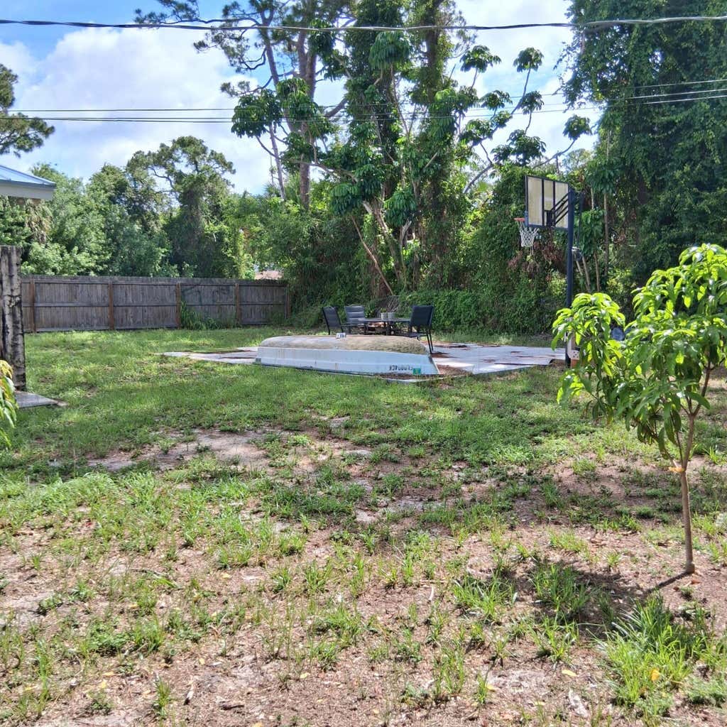Photo of 3303 S Avenue S, Fort Pierce, FL 34947 (MLS # B26037170)