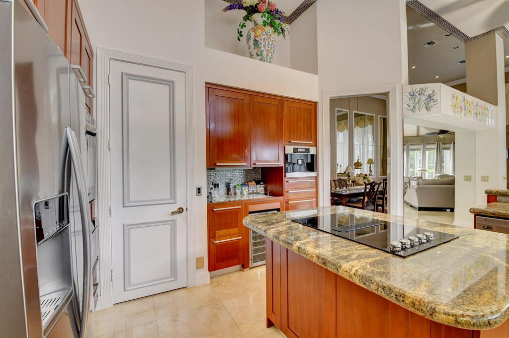 ST ANDREWS COUNTRY CLUB - Residential