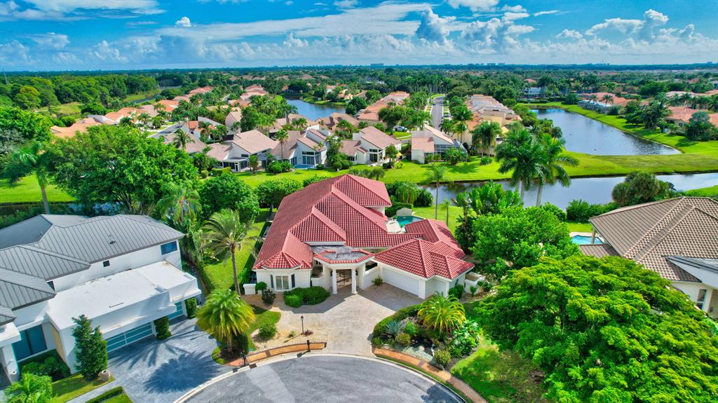 ST ANDREWS COUNTRY CLUB - Residential