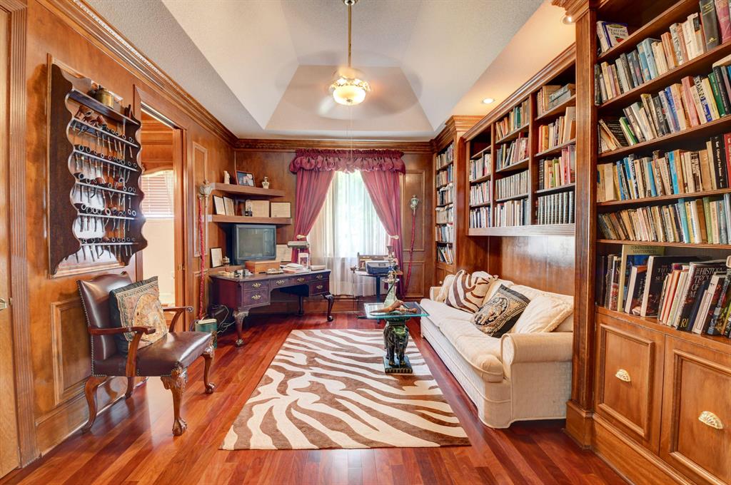 ST ANDREWS COUNTRY CLUB - Residential