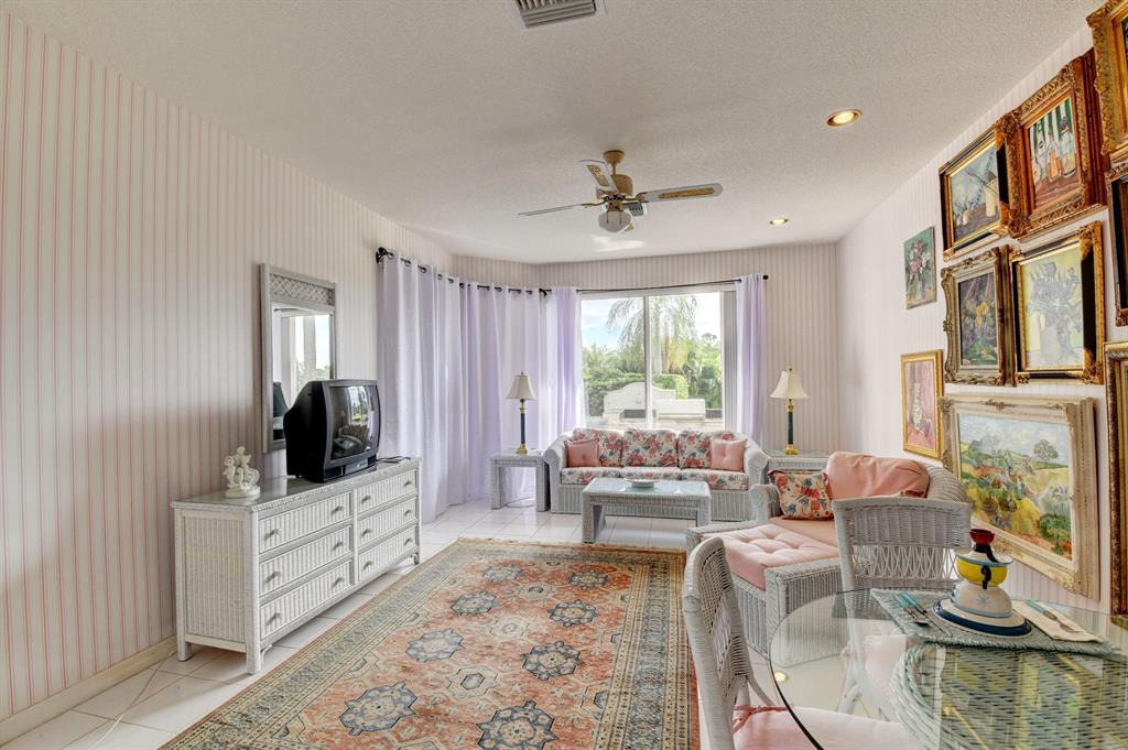 ST ANDREWS COUNTRY CLUB - Residential