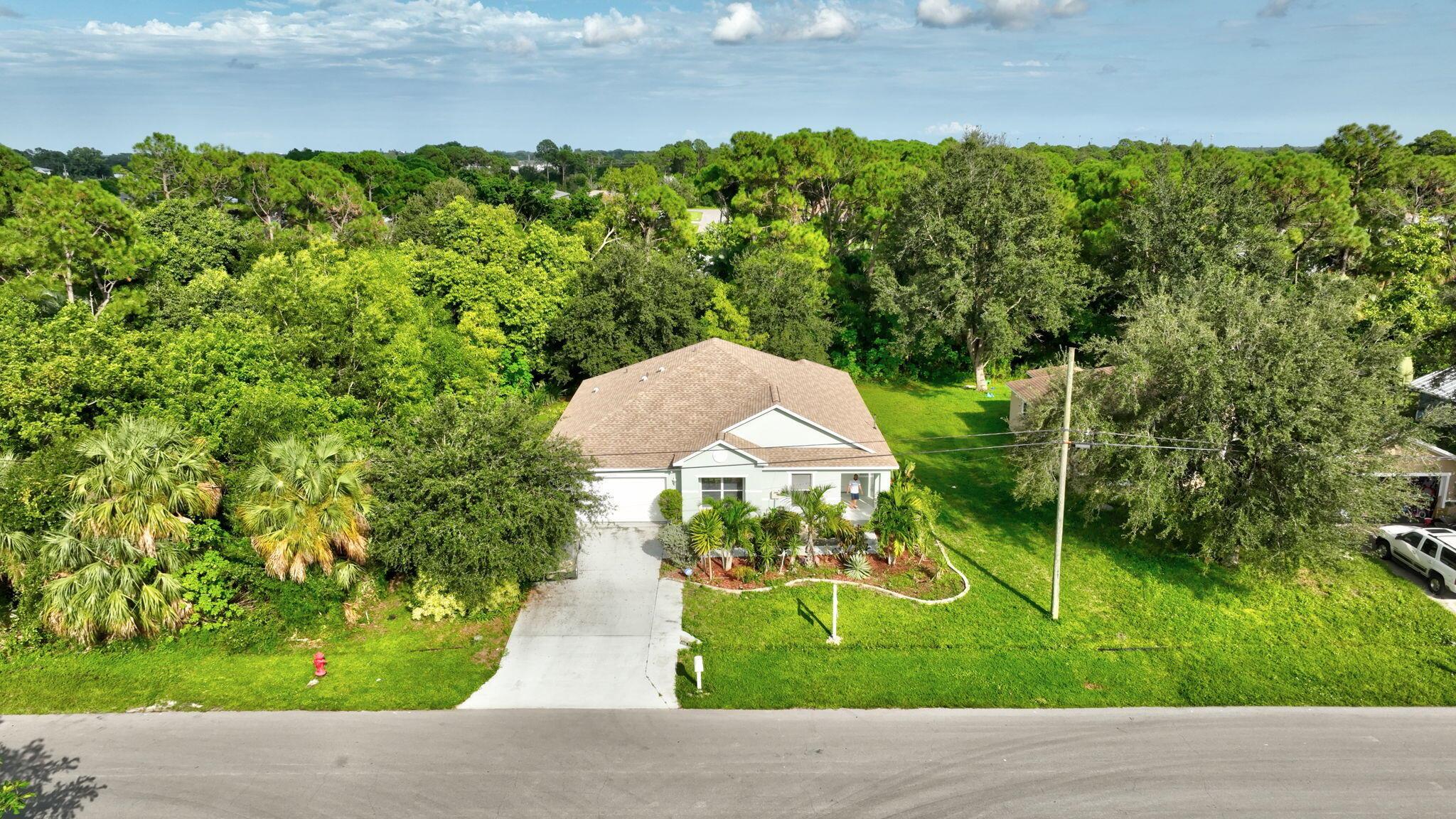 PORT ST LUCIE SECTION 15 - Residential