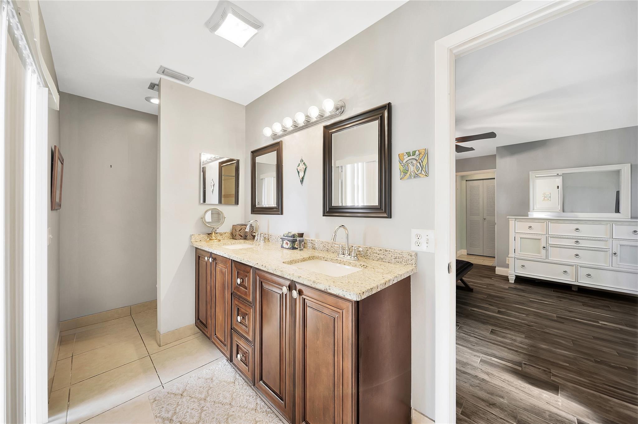 COUNTRY LANDING I - Residential