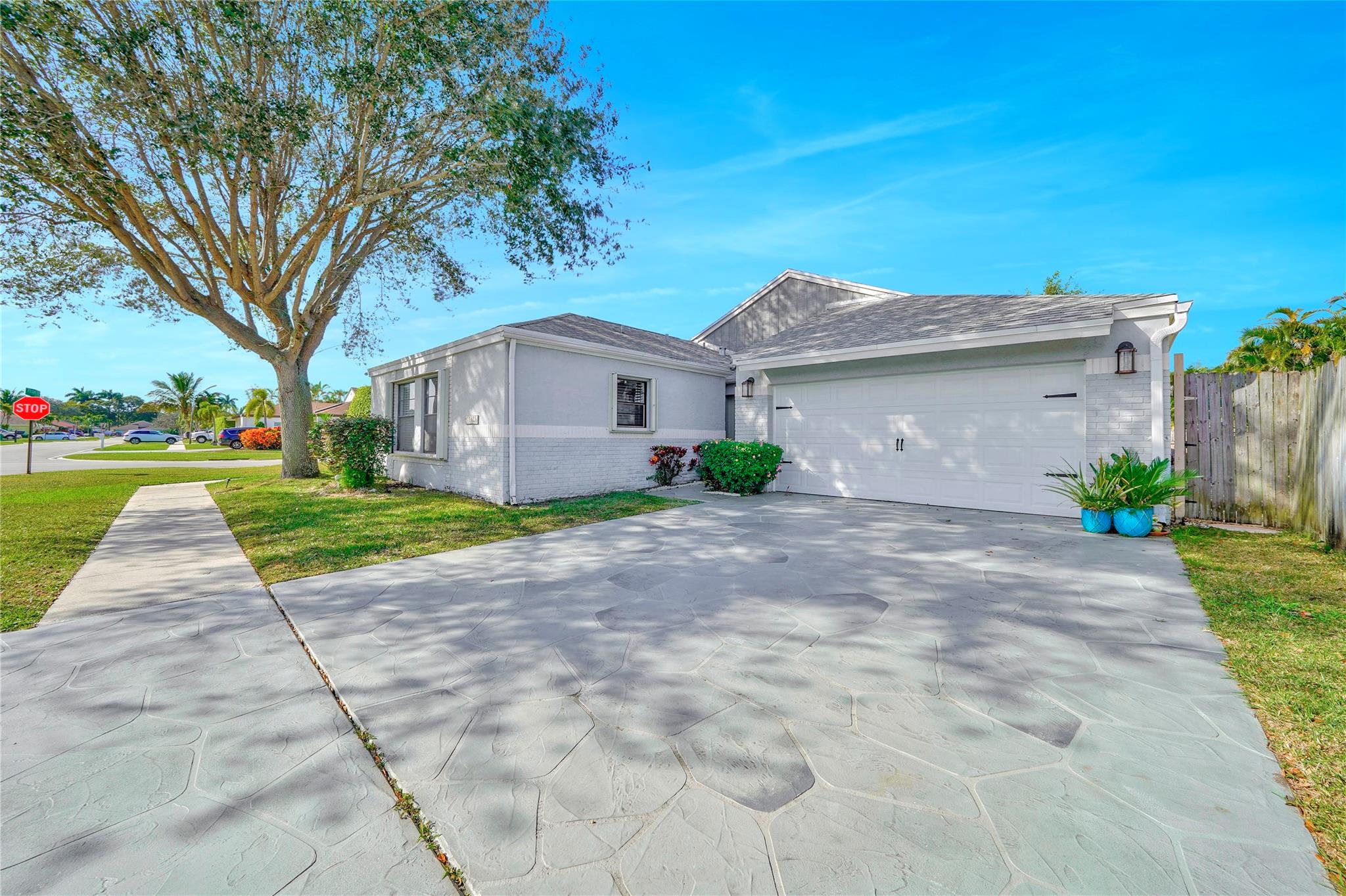 COUNTRY LANDING I - Residential