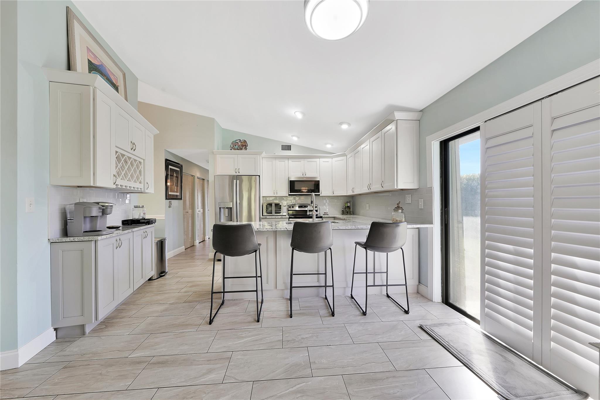 COUNTRY LANDING I - Residential
