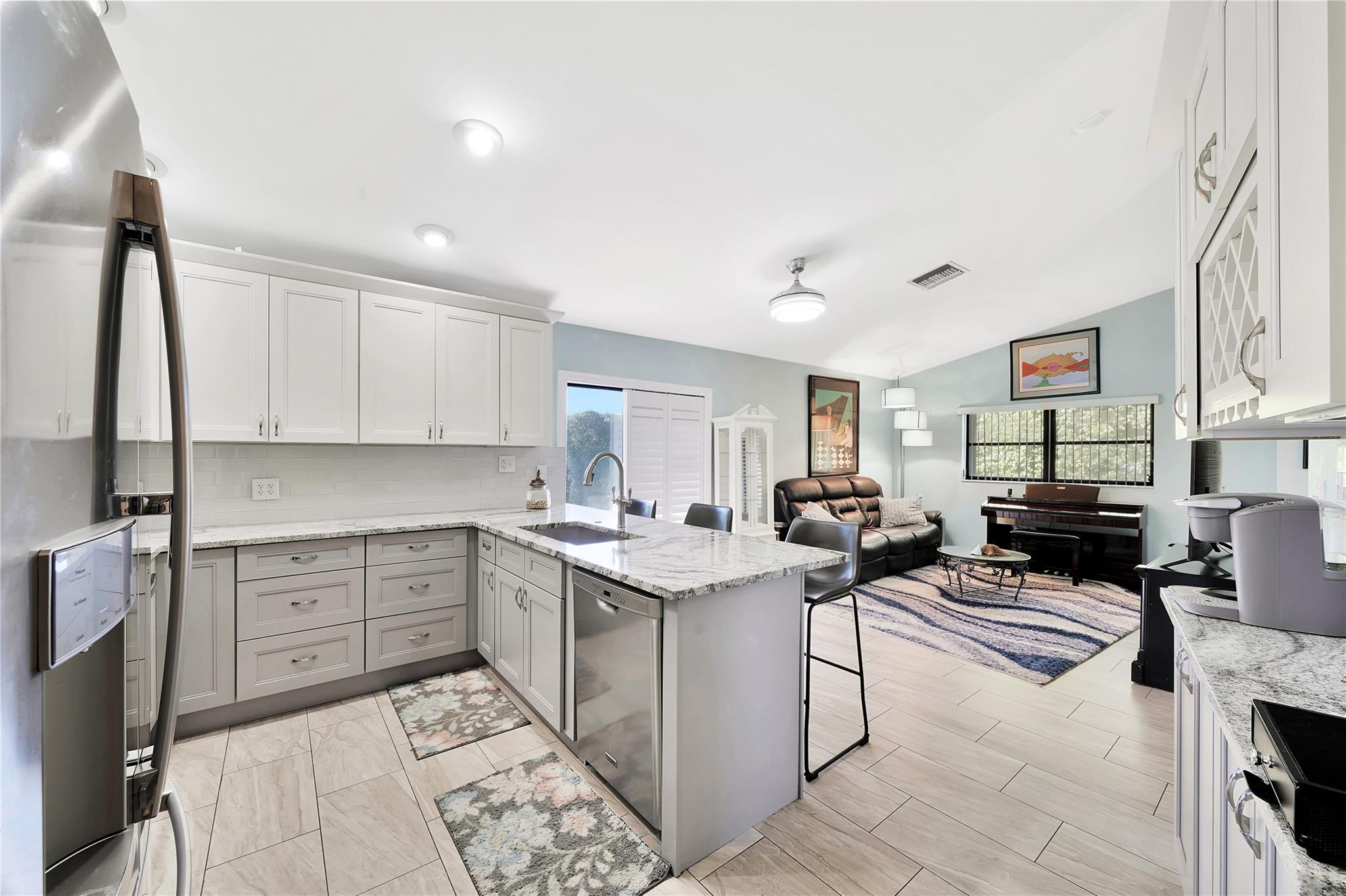 COUNTRY LANDING I - Residential