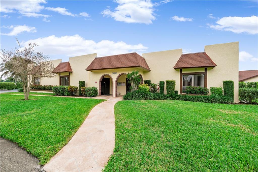 Lakes of Boca Barwood - Residential