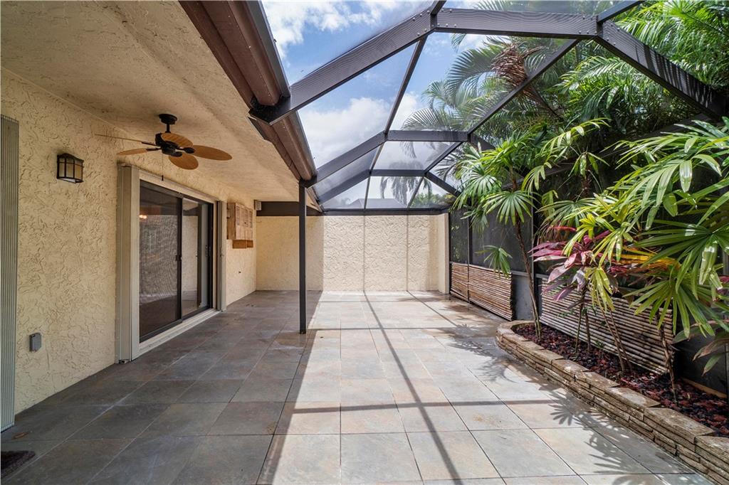 Lakes of Boca Barwood - Residential