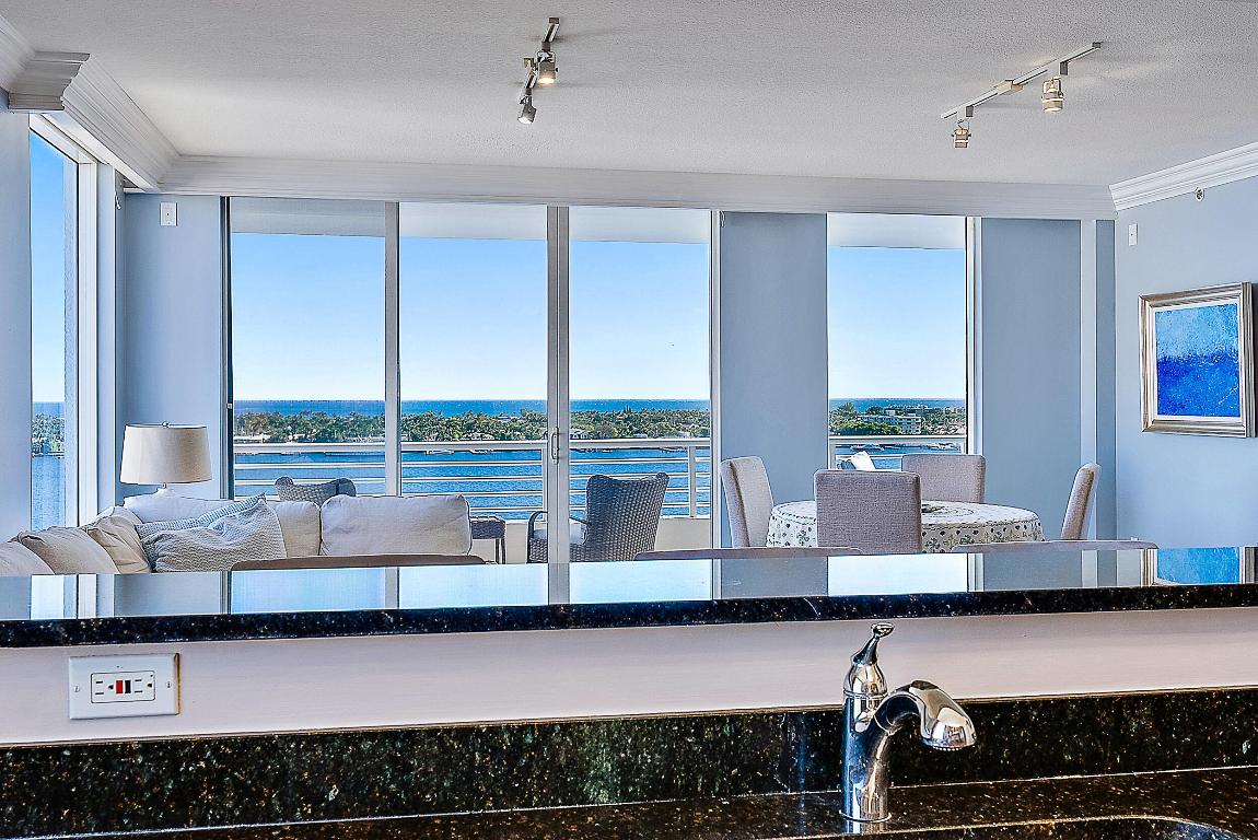 SLADE CONDO - Residential