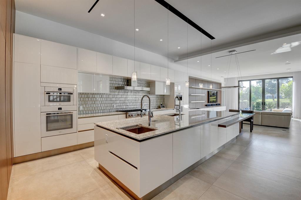 ST ANDREWS COUNTRY CLUB - Residential