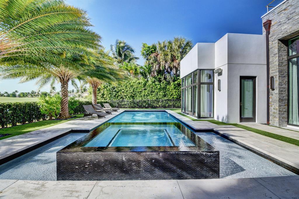 ST ANDREWS COUNTRY CLUB - Residential