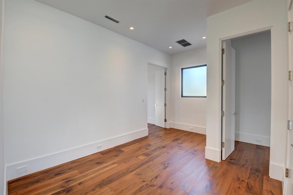 ST ANDREWS COUNTRY CLUB - Residential