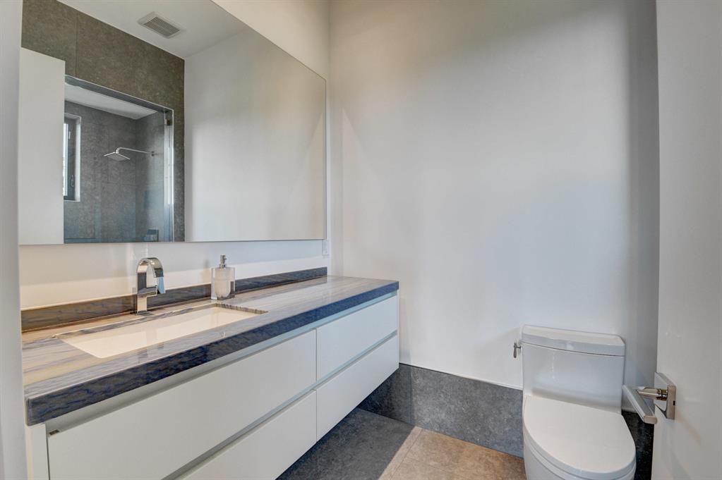 ST ANDREWS COUNTRY CLUB - Residential