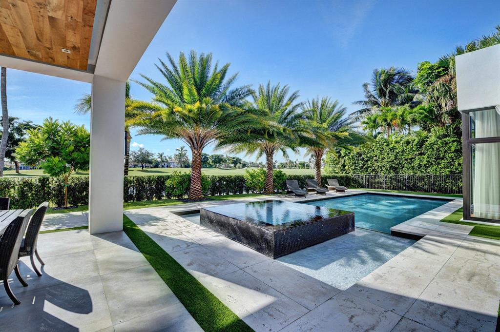 ST ANDREWS COUNTRY CLUB - Residential