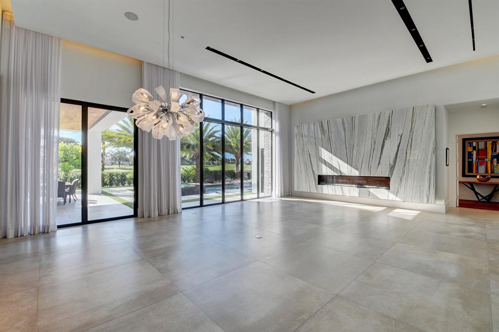 ST ANDREWS COUNTRY CLUB - Residential