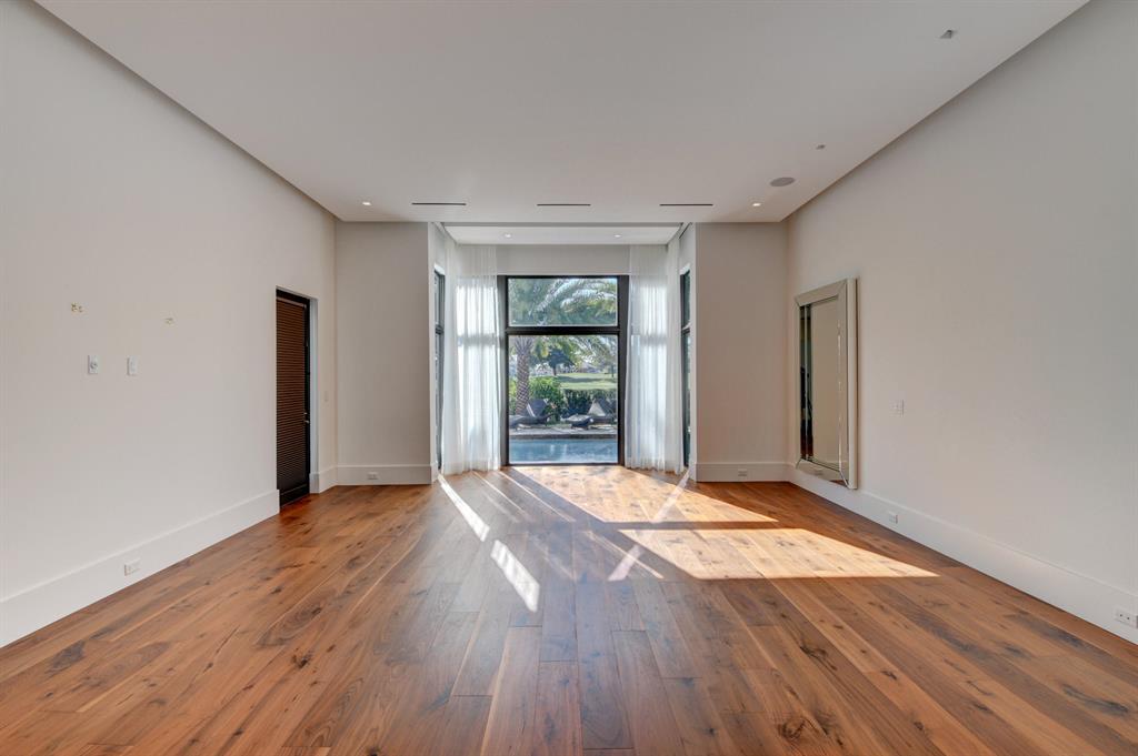 ST ANDREWS COUNTRY CLUB - Residential