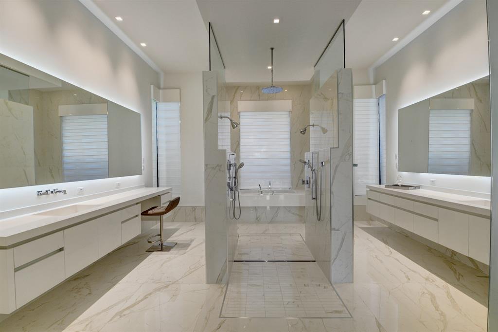 ST ANDREWS COUNTRY CLUB - Residential