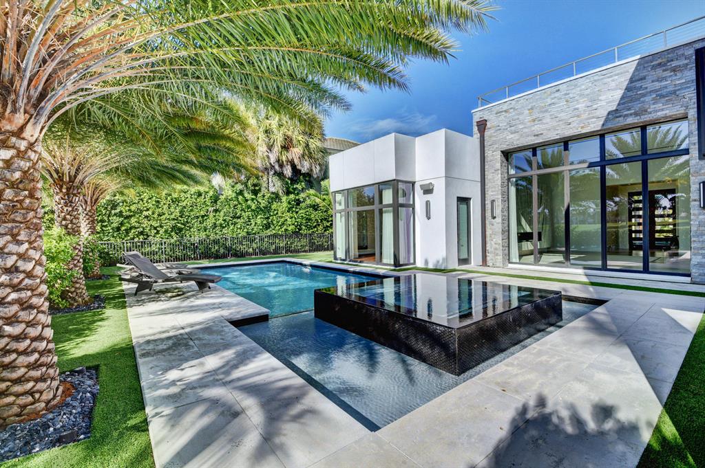 ST ANDREWS COUNTRY CLUB - Residential