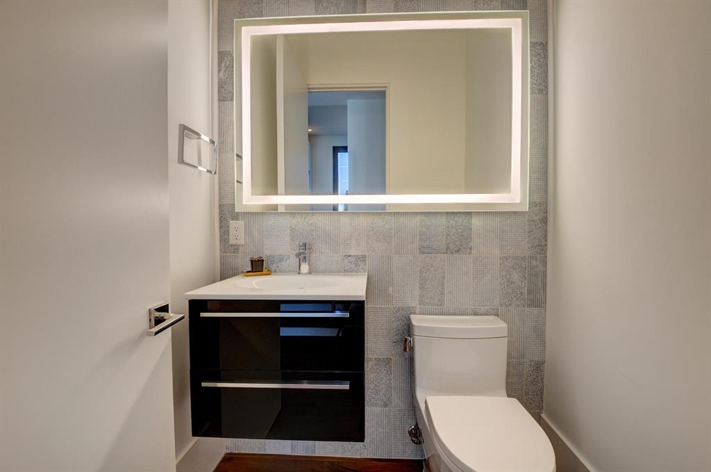 ST ANDREWS COUNTRY CLUB - Residential