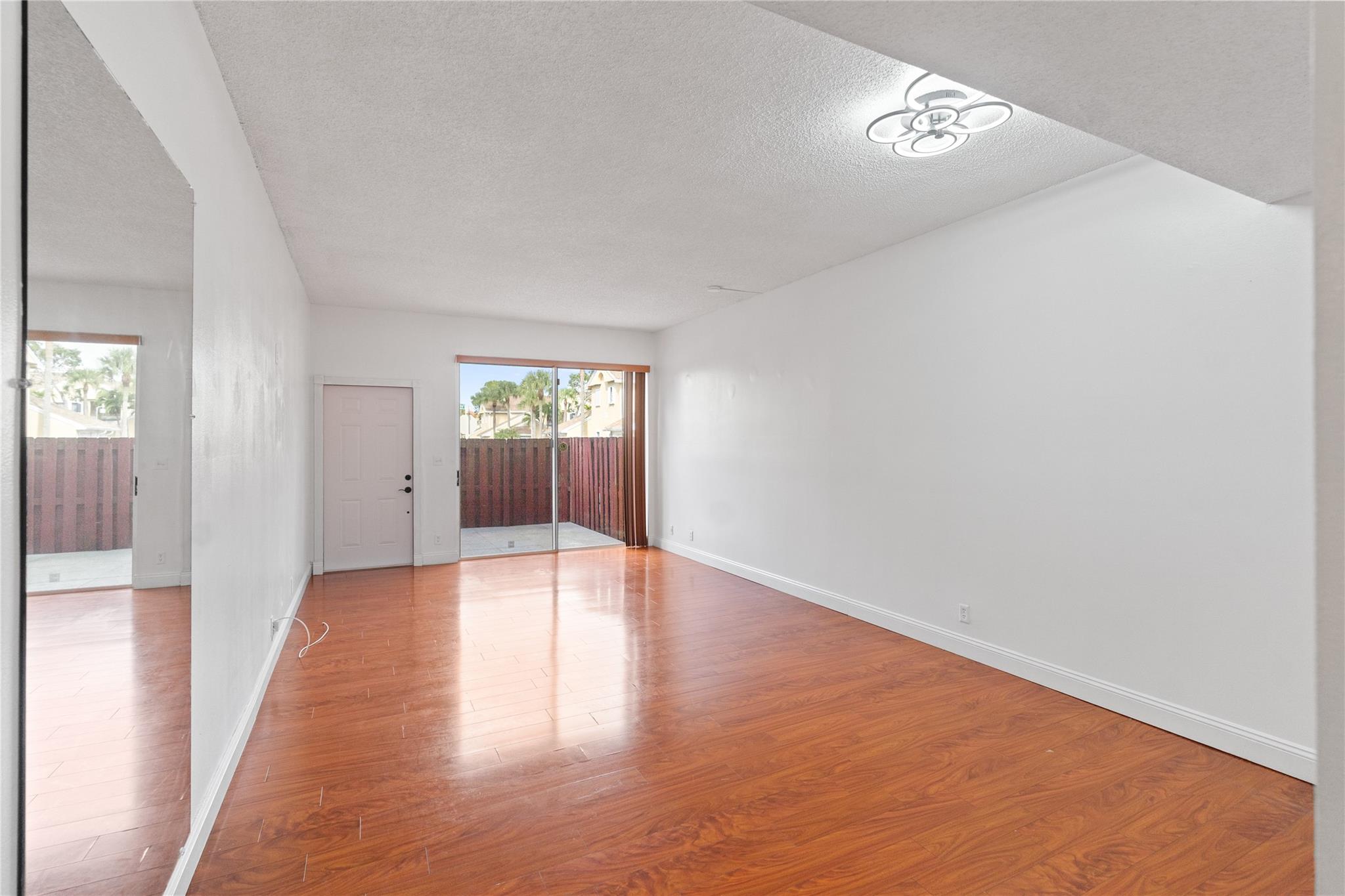 THE PARK AT TANGLEWOOD LA - Residential