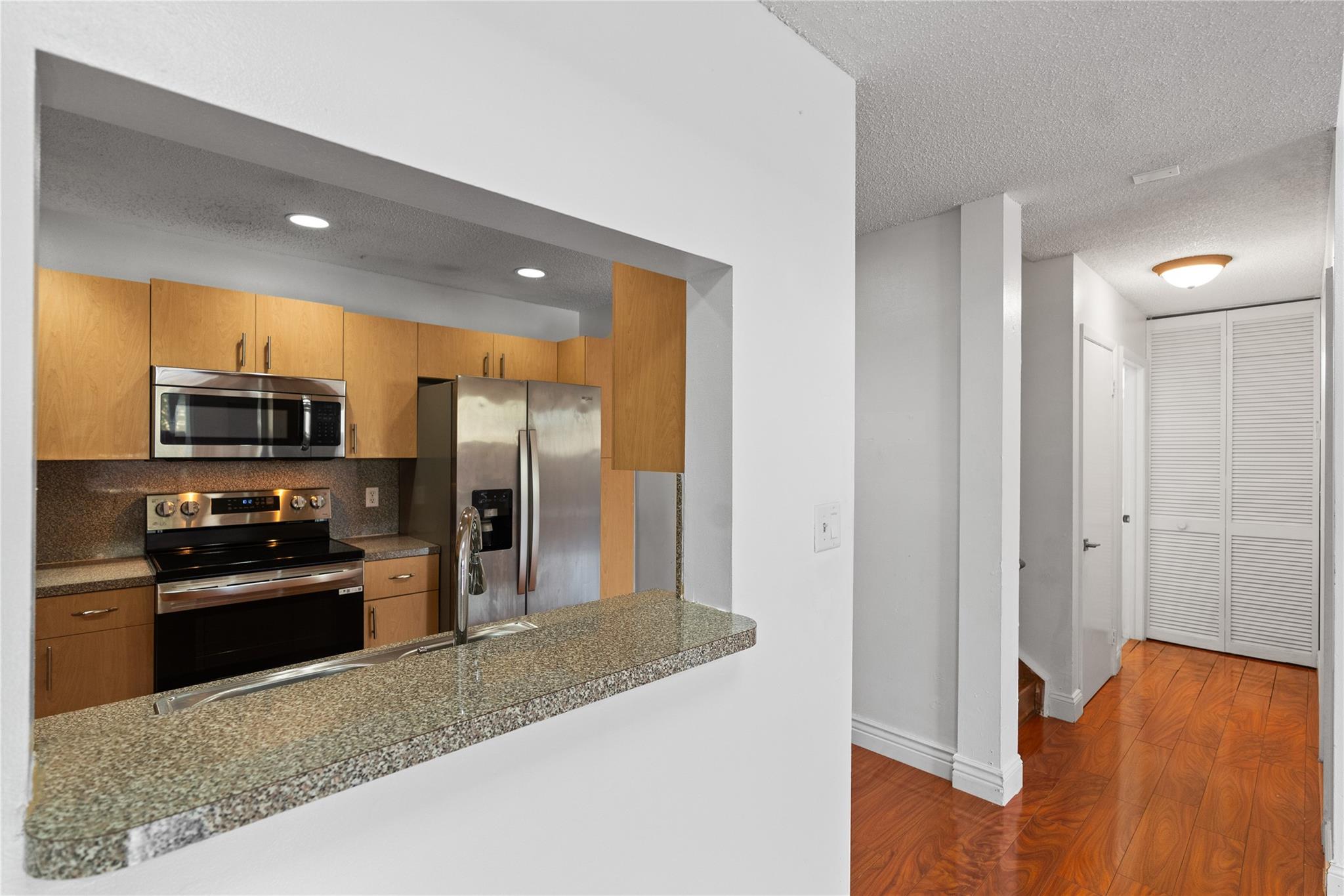 THE PARK AT TANGLEWOOD LA - Residential