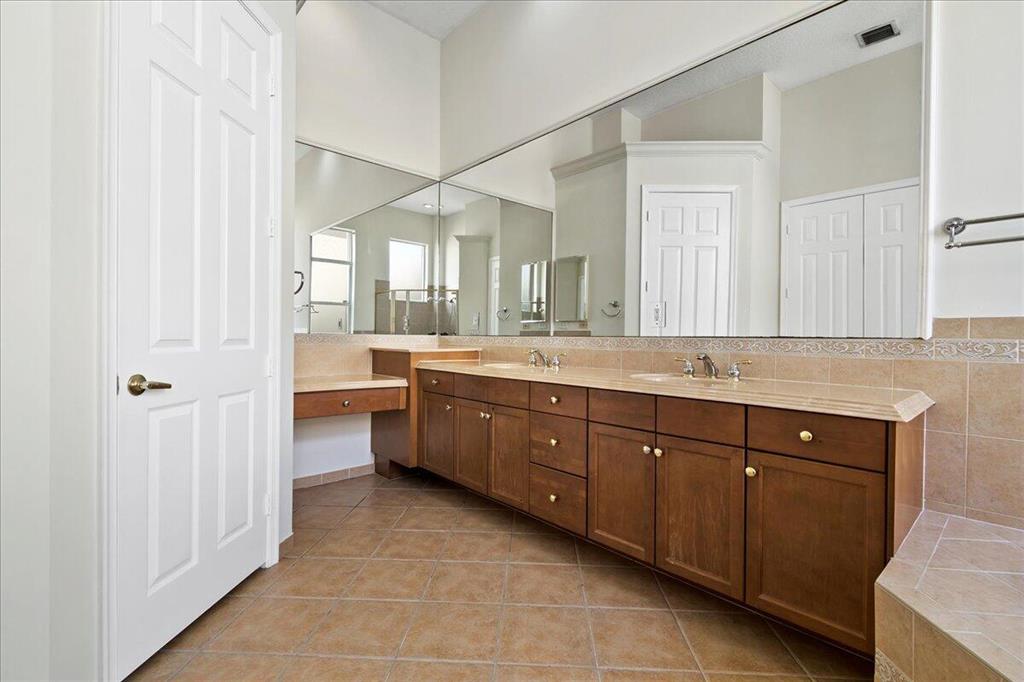 OLYMPIA 2 - Residential