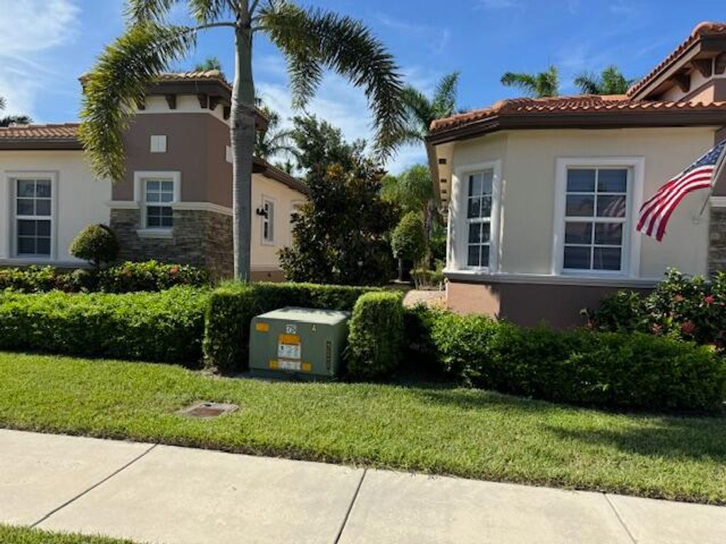 Photo of 14786 Via Porta #14786, Delray Beach, FL 33446 (MLS # R11119609)