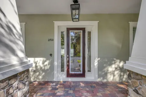 2710 W Mallory Boulevard, Jupiter, FL MLS: R11011238