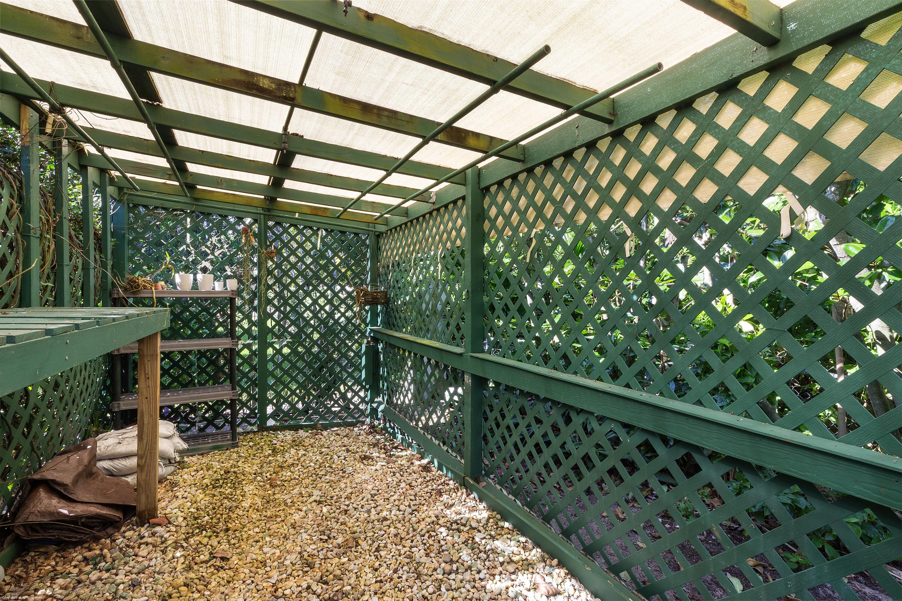 JUPITER ISLAND - Residential