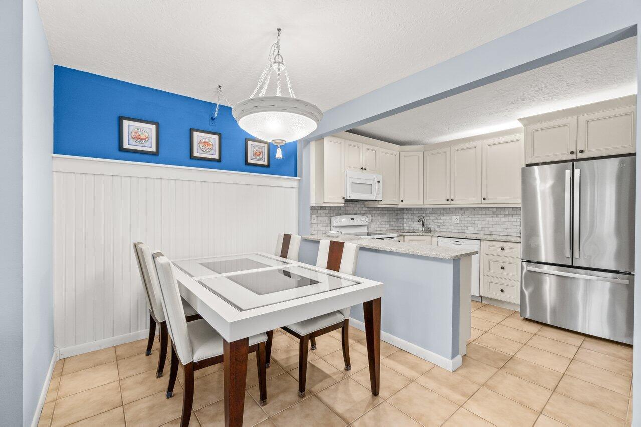 PINE RIDGE SOUTH II CONDO - Residential