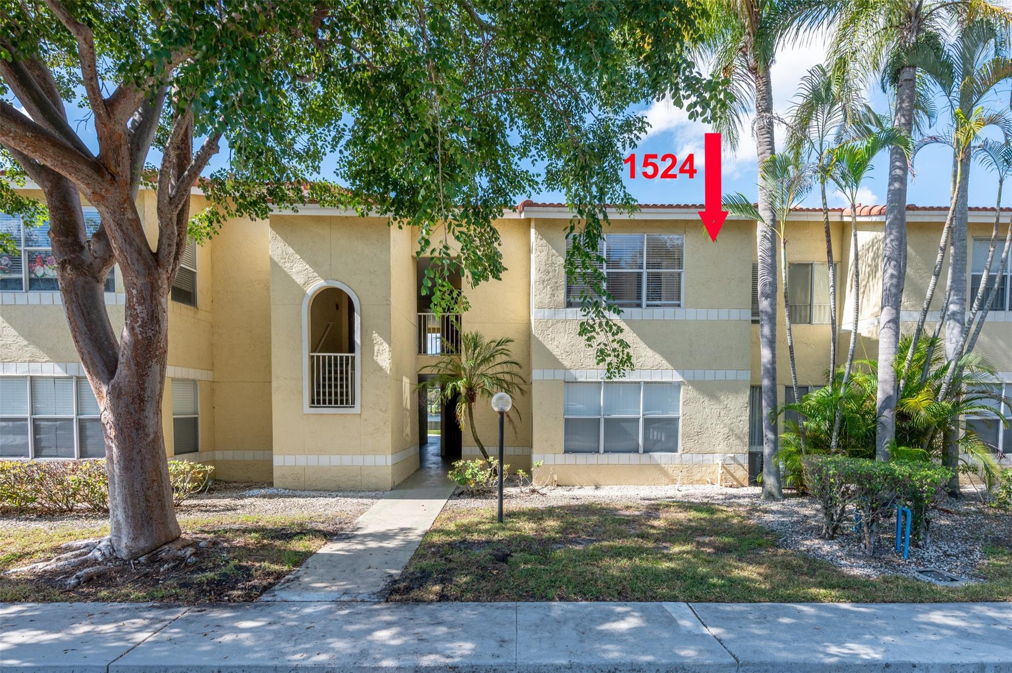 Isles at lago Nar - Residential Lease