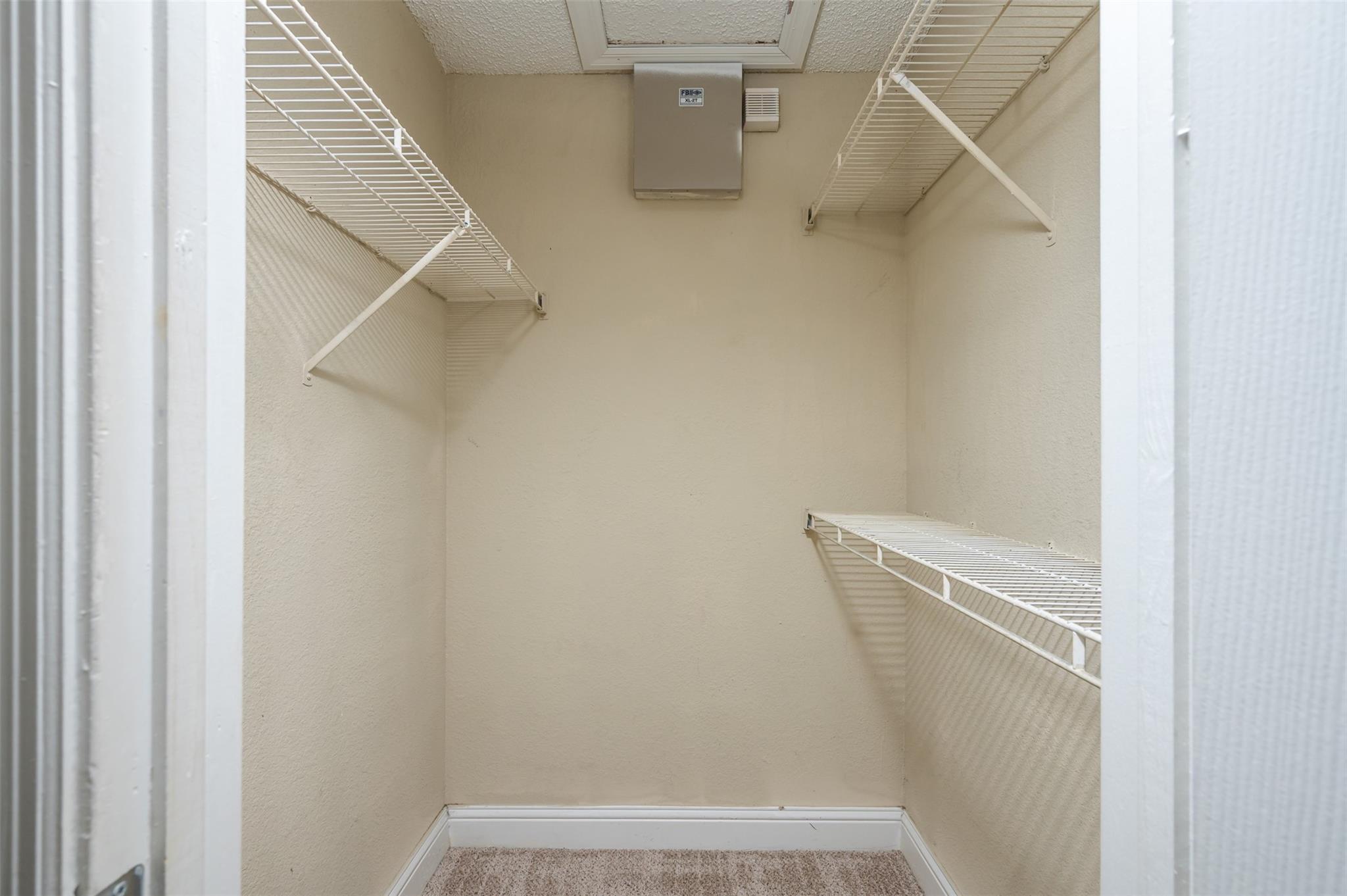 Isles at lago Nar - Residential Lease