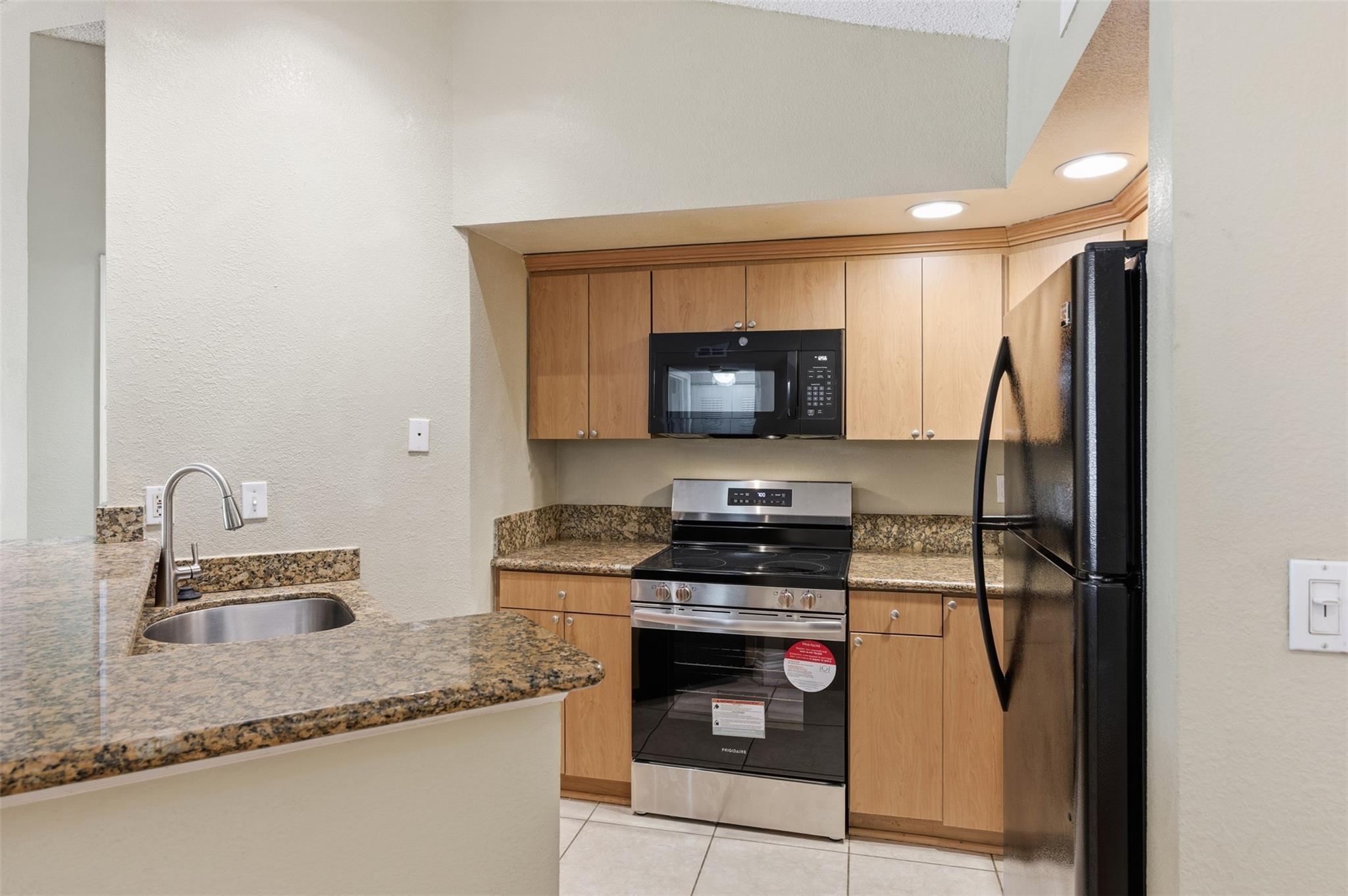 Isles at lago Nar - Residential Lease