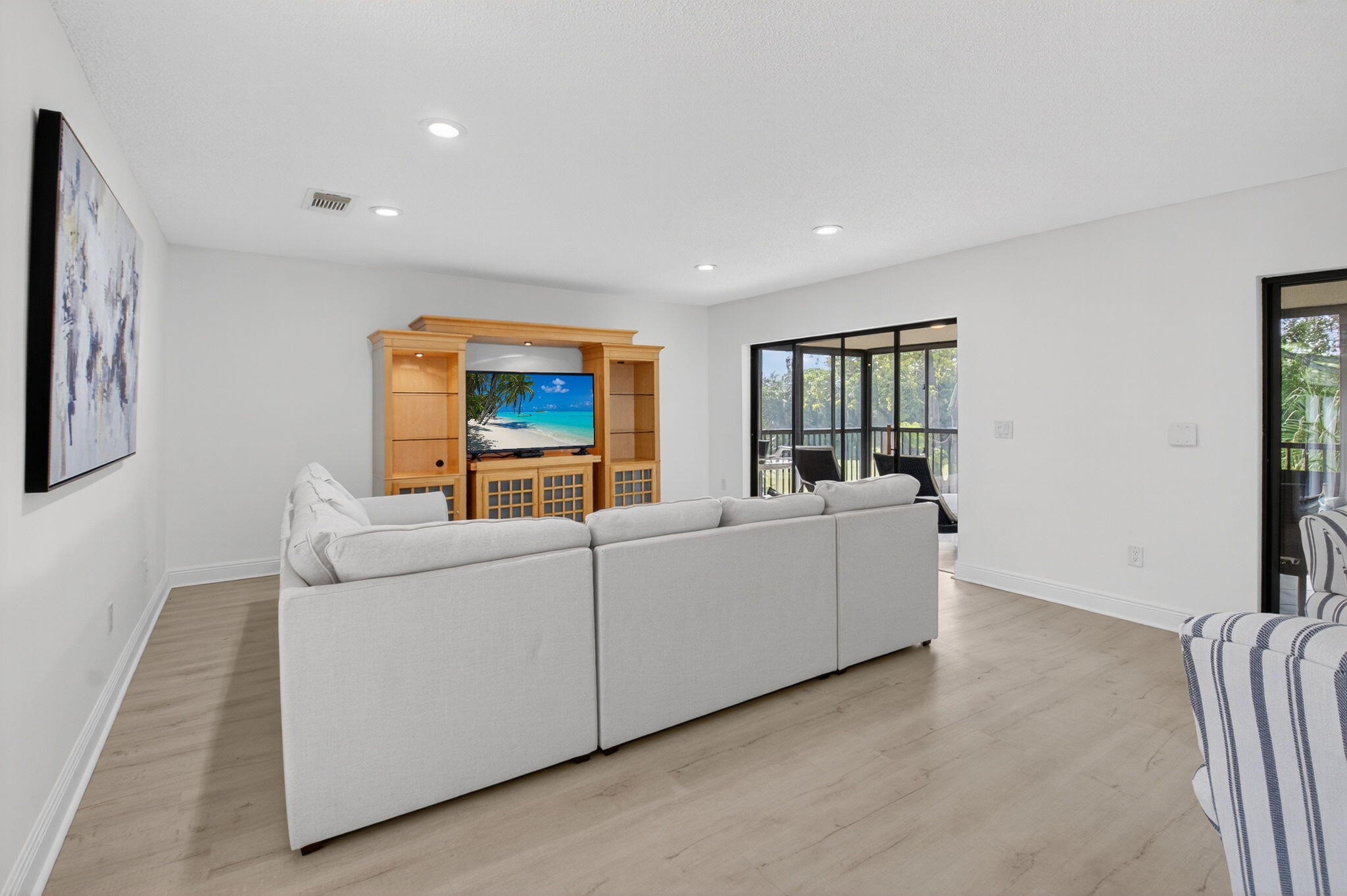 SOUTHPORT AT HUNTERS RUN - Residential