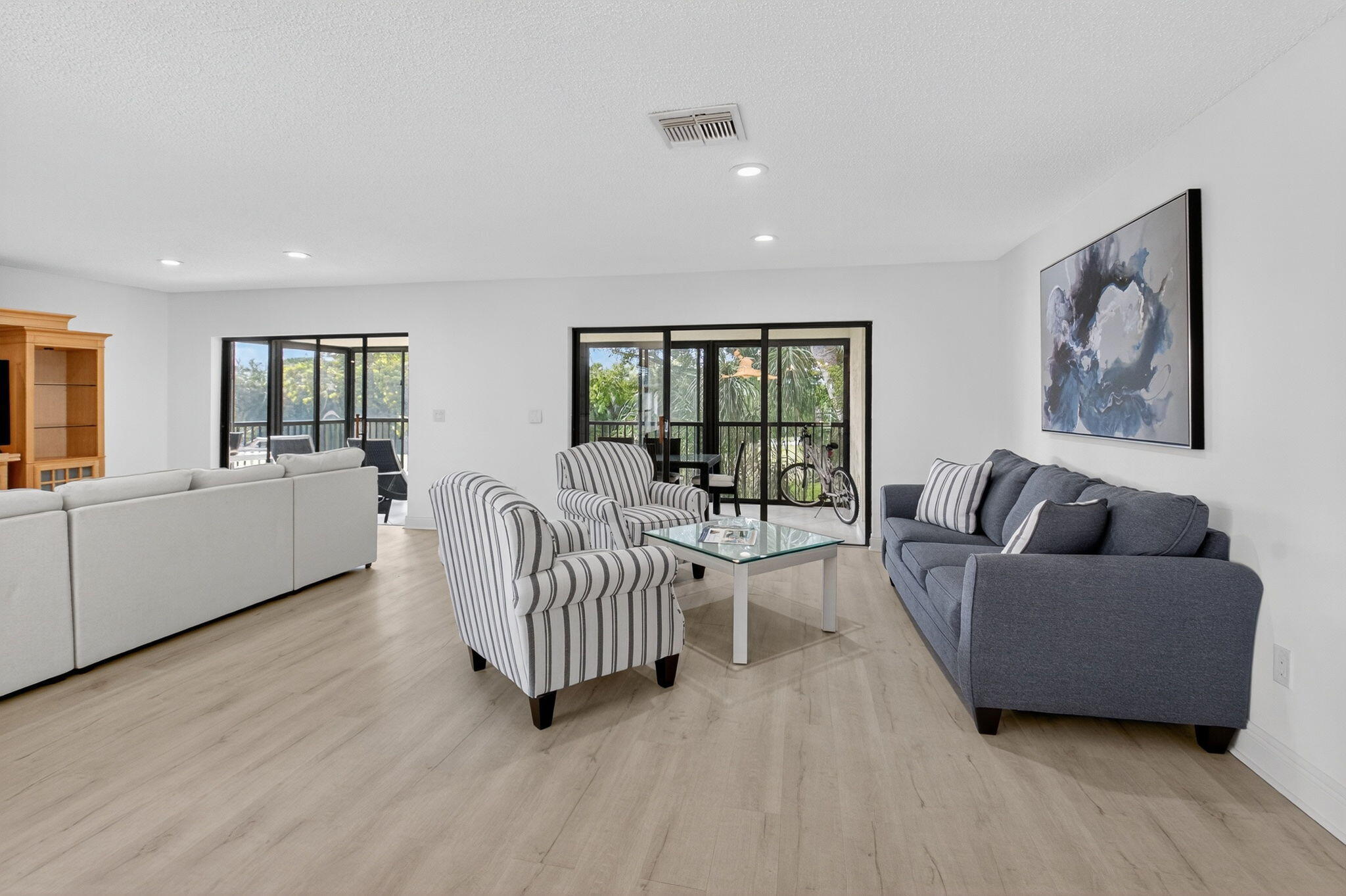 SOUTHPORT AT HUNTERS RUN - Residential