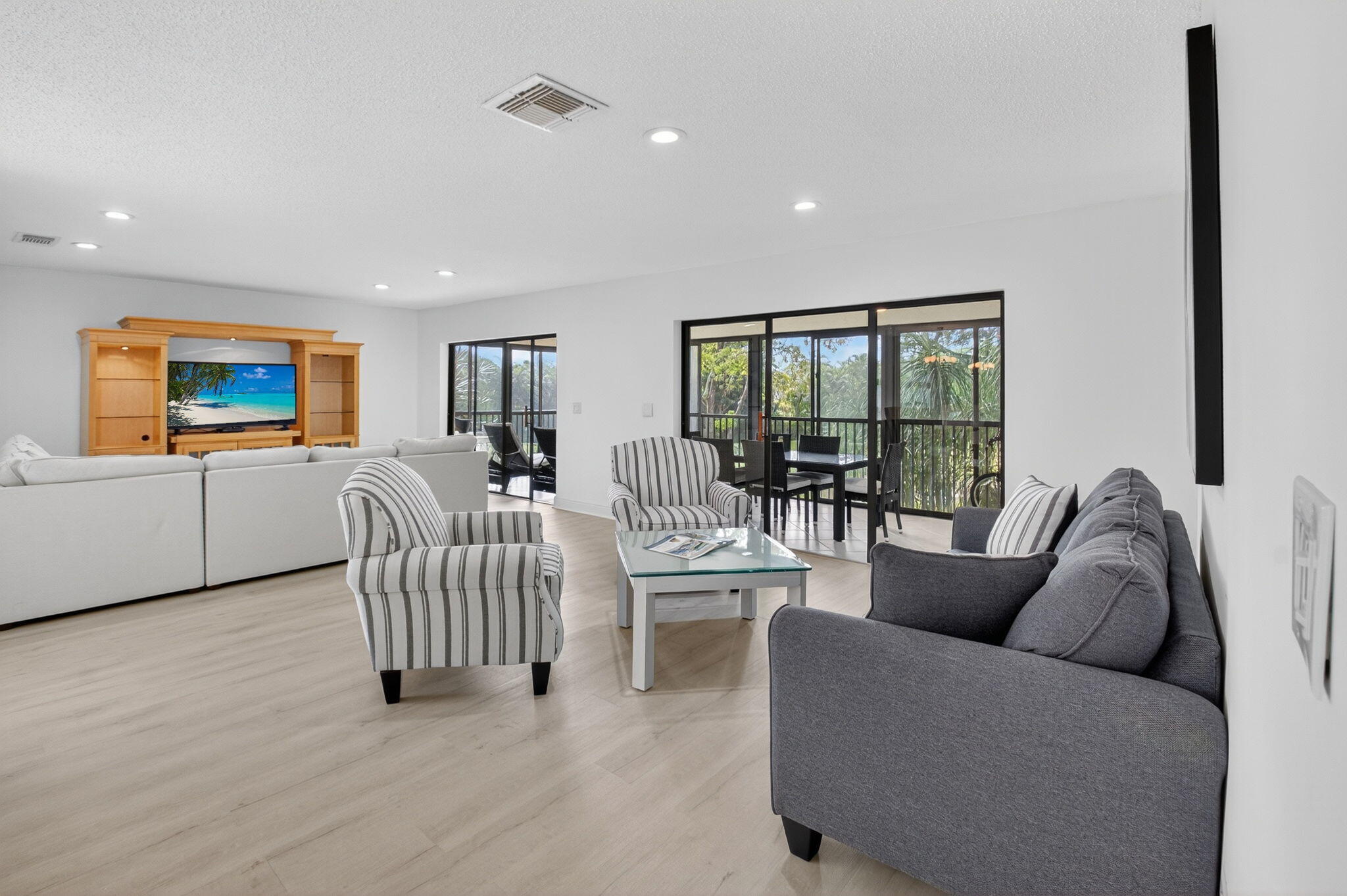 SOUTHPORT AT HUNTERS RUN - Residential