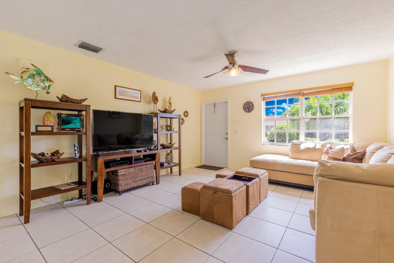 PORT ST LUCIE SECTION 40 - Residential