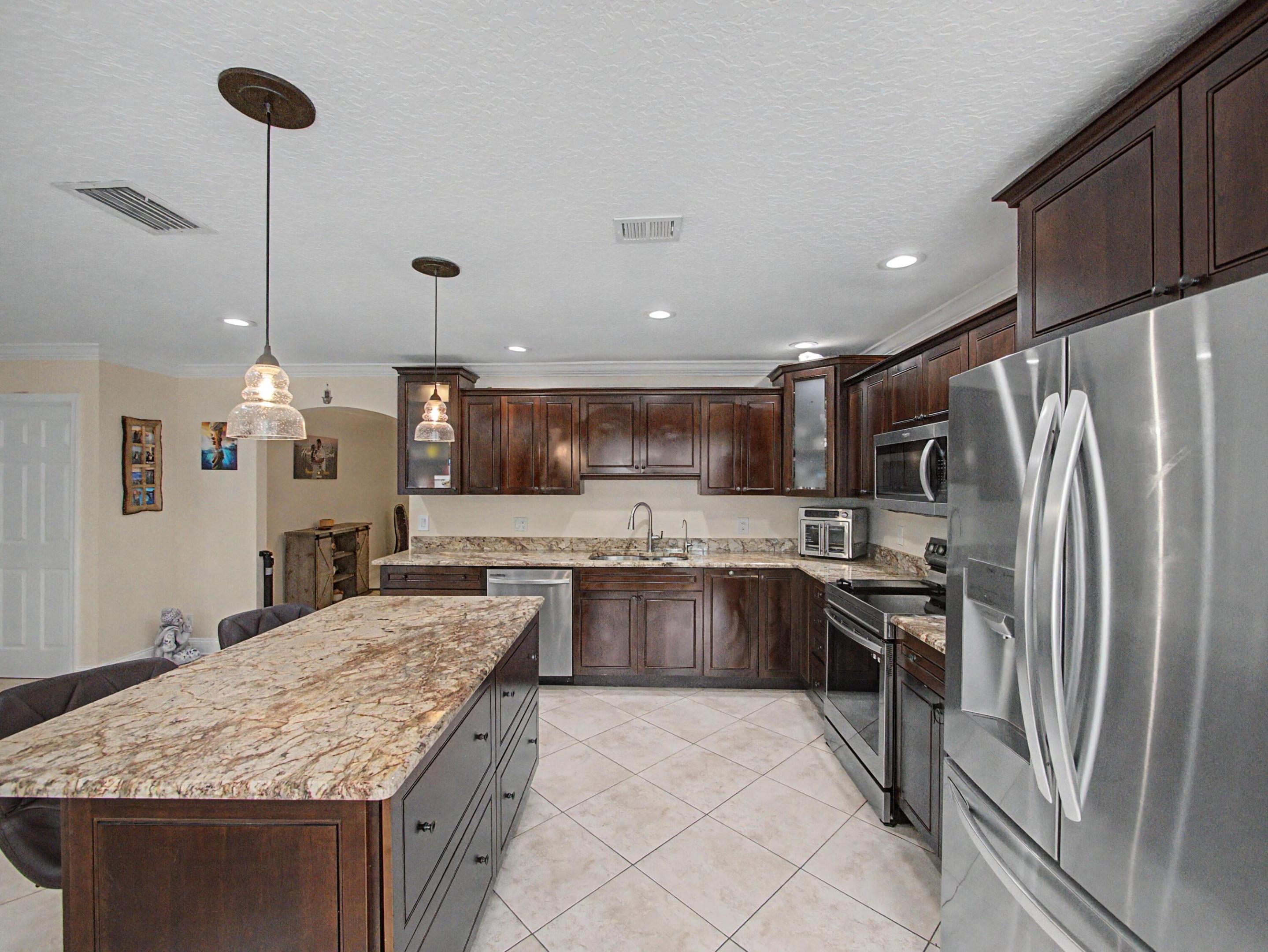 4868 Canal Drive