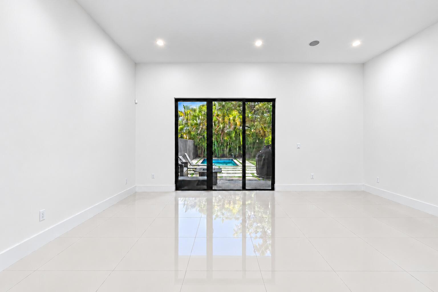 3090 SW 17th Street