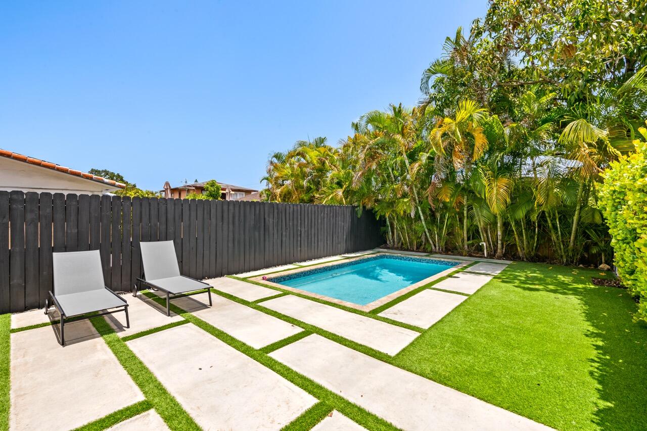 3090 SW 17th Street