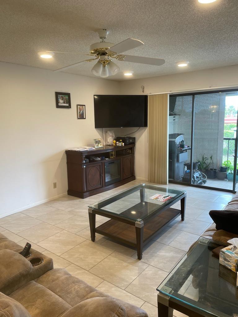 PINE RIDGE NORTH VILLAGE - Residential