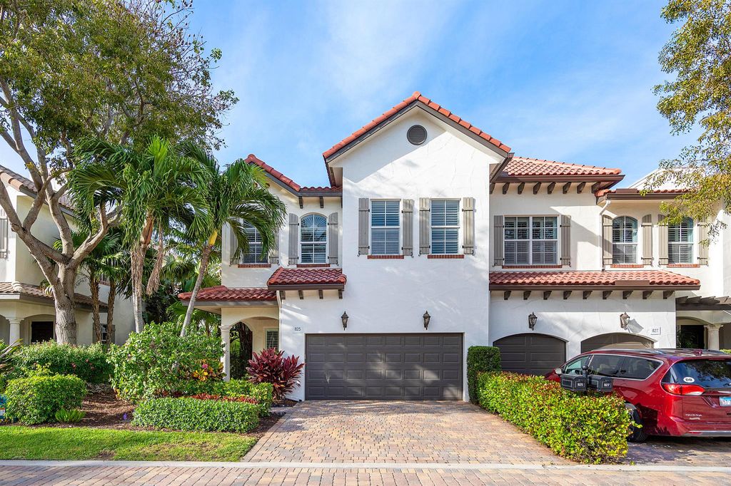 Photo of 825 Estuary Way, Delray Beach, FL 33483 (MLS # R10964853)